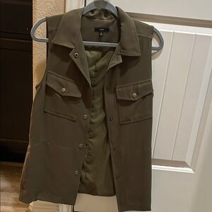 DREW Khaki Sleeveless Jacket